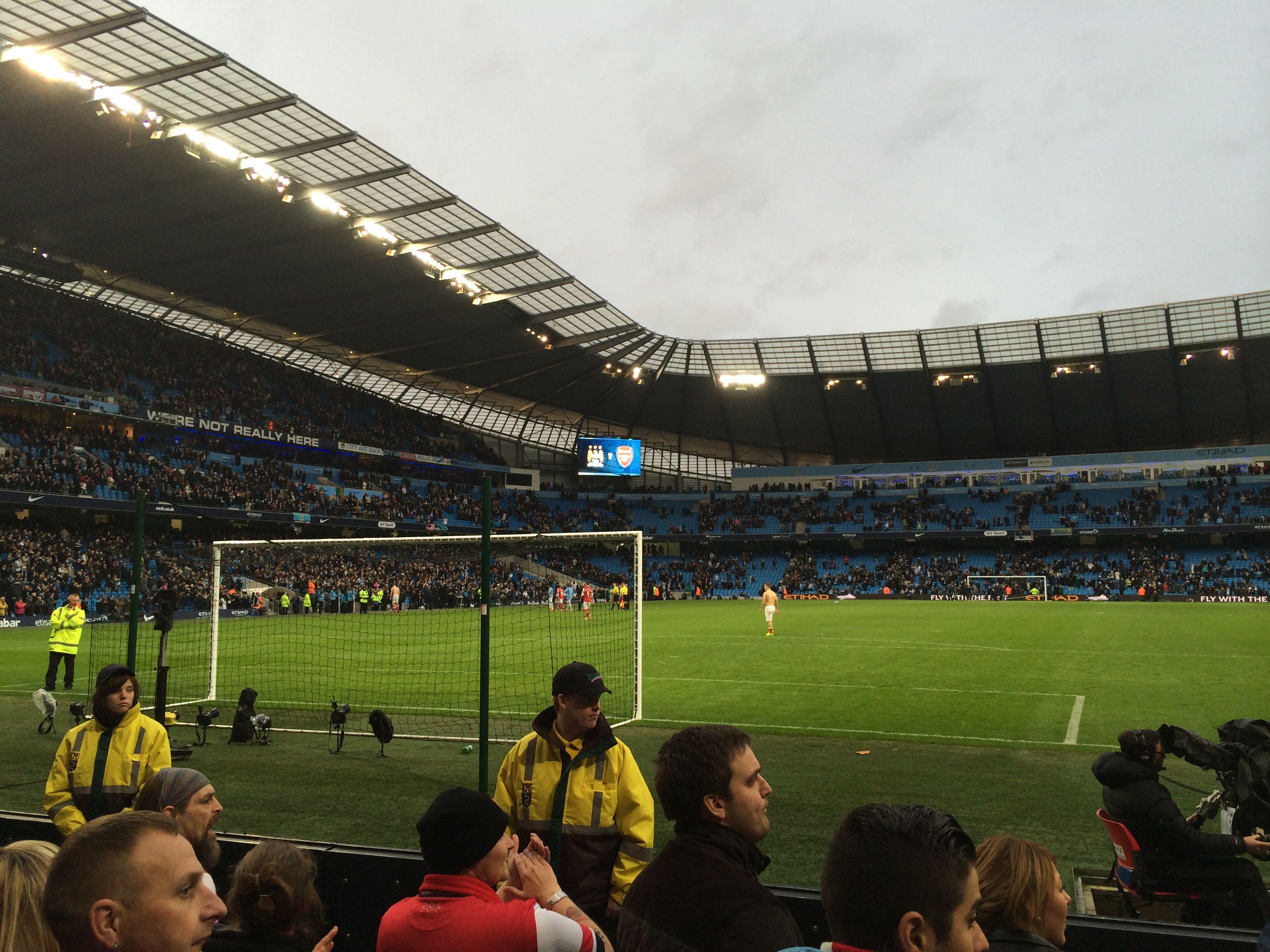 浓墨重彩的 浓墨重彩的