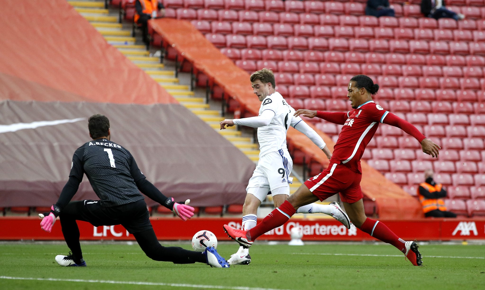 整场比赛中 整场比赛中